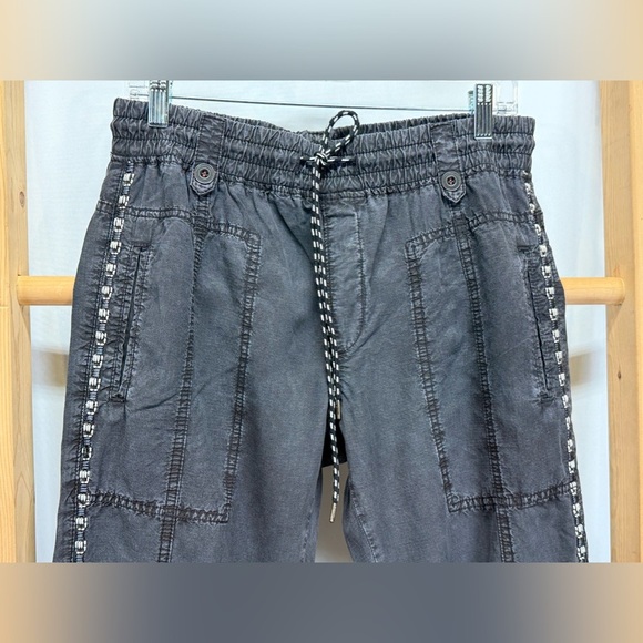 ANTHROPOLOGIE Black distressed BYRON joggers with embroidered side accent size M - Picture 6 of 14